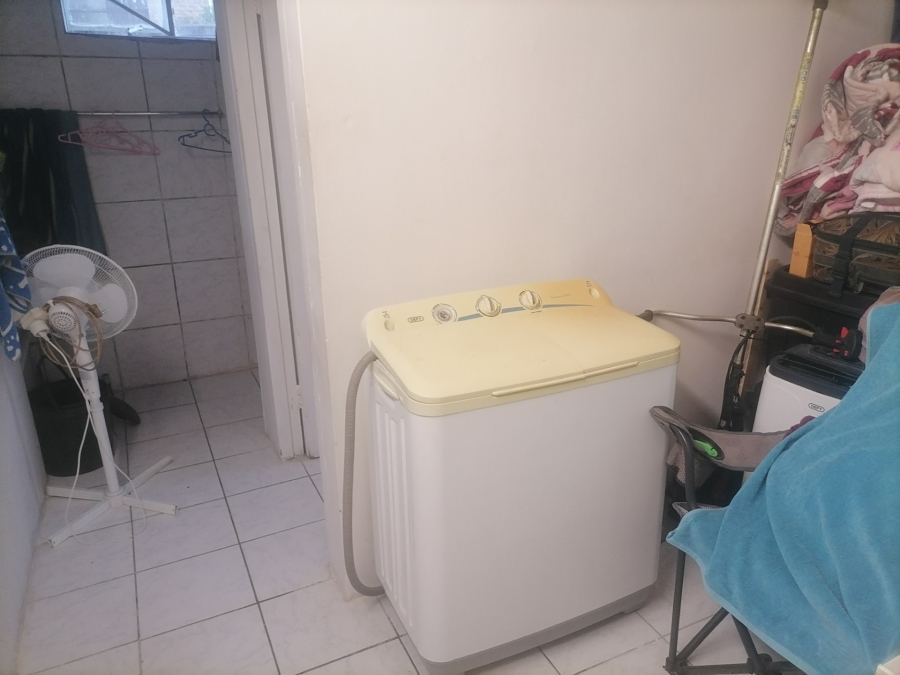 3 Bedroom Property for Sale in Cambridge West Eastern Cape